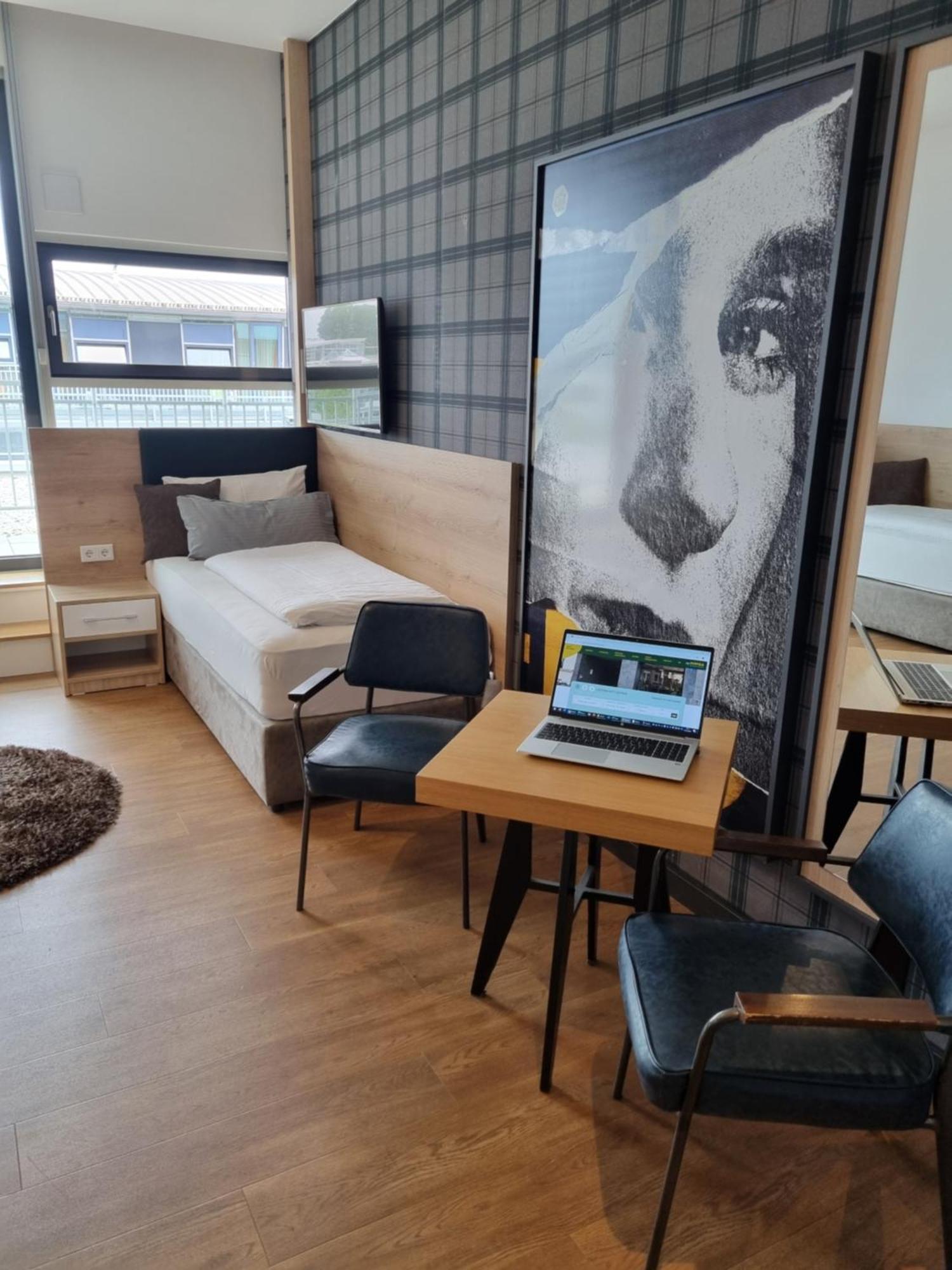 My Minga Airport Serviced Apartments Hallbergmoos Exterior foto